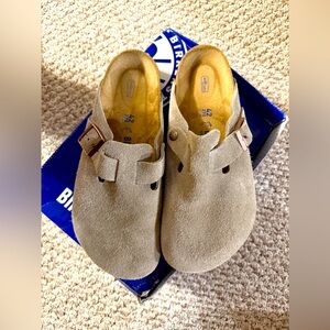 Birkenstock Boston Taupe Clogs - Size 9M/11W